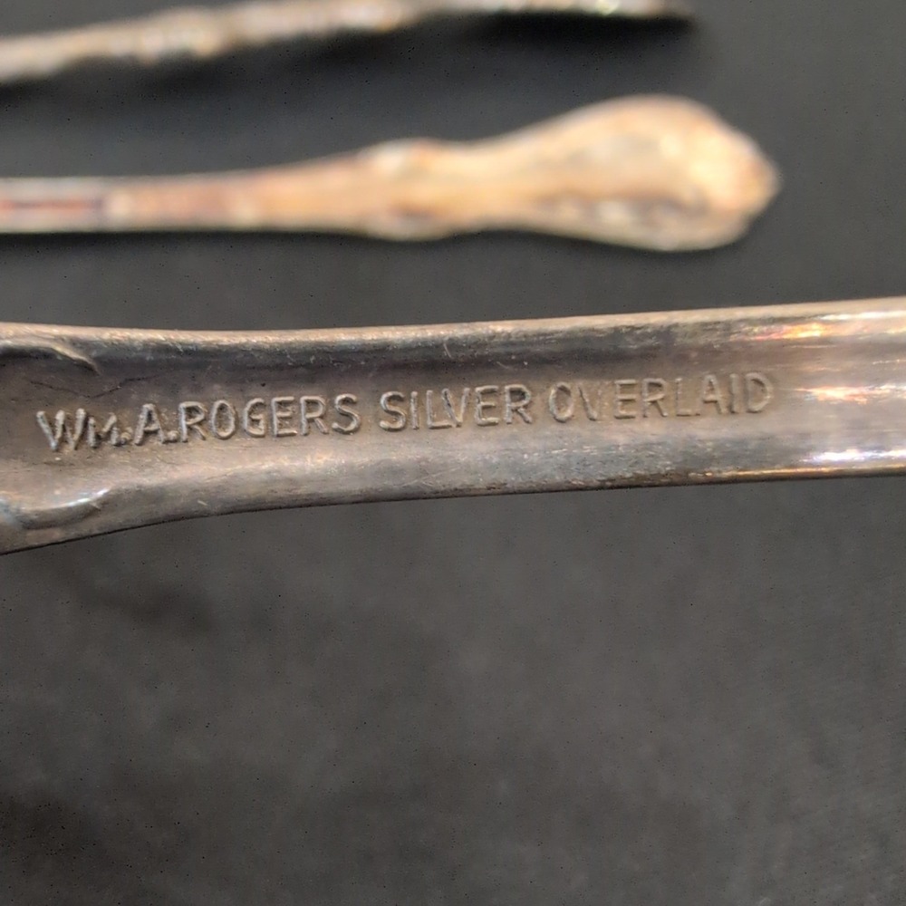 Wm A Rogers Oneida Silverplate Flatware Set 11pc Floral Scrolled Serving Forks - Picture 8 of 10